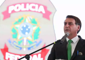 Bolsonaro-depõe-na-Policia-Federal