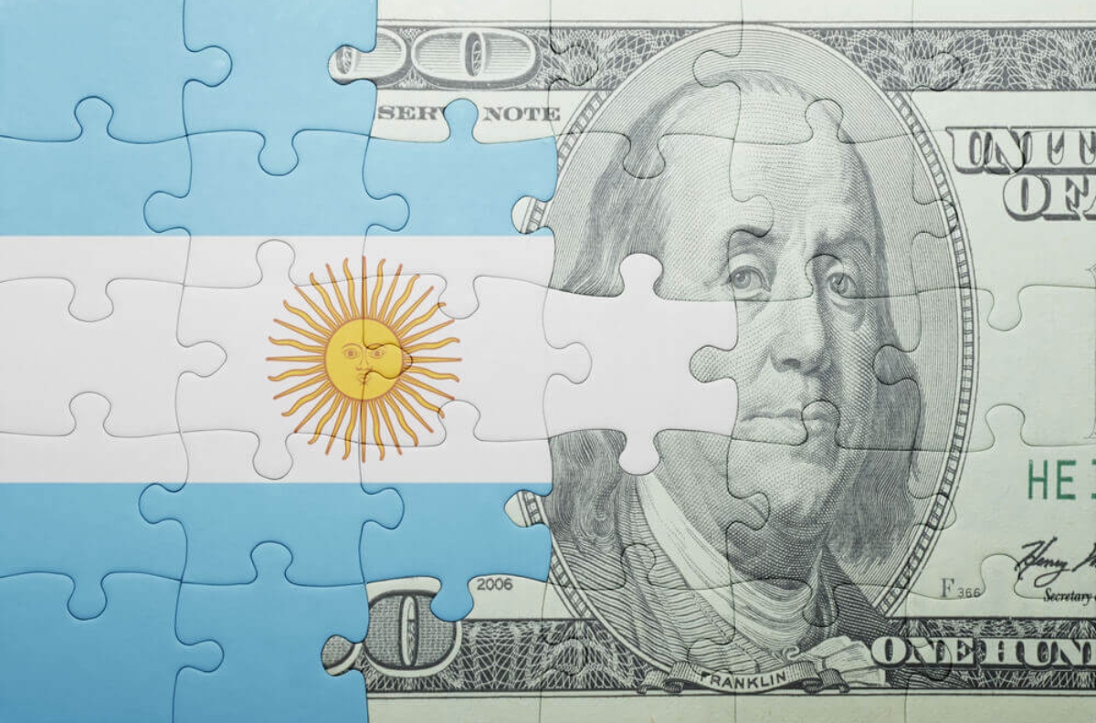 dolar-torna-se-protagonista-na-argentina-e-alavanca-setor-financeiro-em-tempos-dificeis