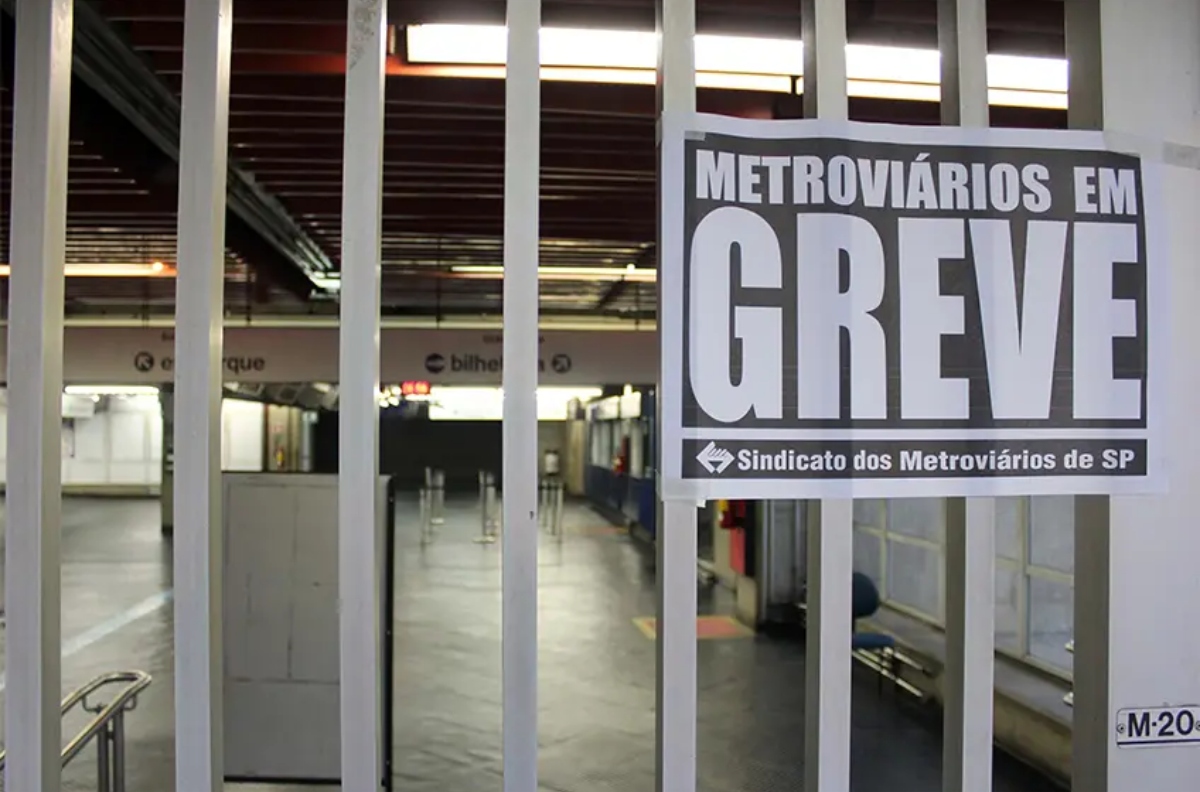 sao-paulo-profissionais-do-metro-cptm-e-sabesp-decidem-finalizar-greve