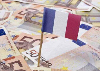 servicos-franceses-tem-recuo-menor-que-o-previsto-em-outubro-segundo-pmi