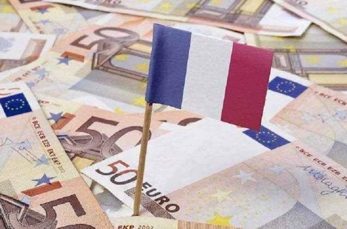 servicos-franceses-tem-recuo-menor-que-o-previsto-em-outubro-segundo-pmi