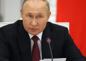 aliado-de-putin-ocidente-aumenta-riscos-de-armas-de-destruicao-em-massa-confira-sobre