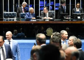 calendário-especial-aprovado-no-senado-votação-da-reforma-tributária-prevista-para-esta-semana