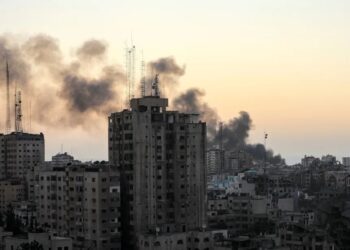 ministro-da-defesa-afirma-que-forcas-israelenses-estao-no-coracao-de-gaza-confira