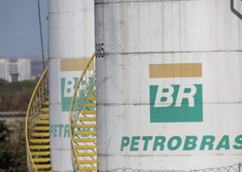 petrobras-tem-queda-de-415-no-lucro-líquido-recorrente-no-3º-trimestre