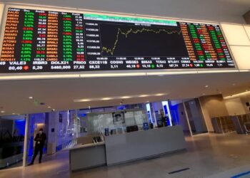 s-p-500-e-nasdaq-caem-com-declaracoees-de-powell-e-leilao-de-treasuries-confira